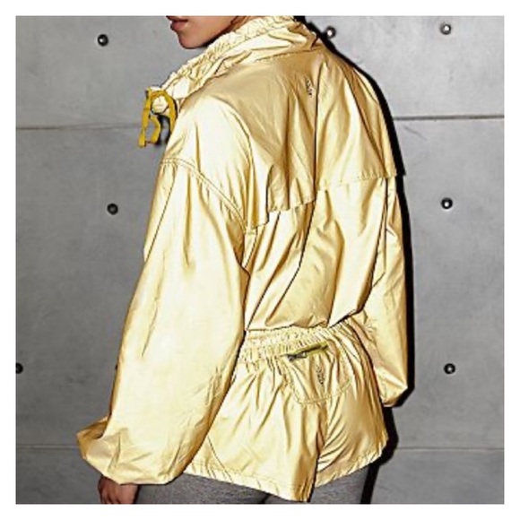 ⭐️Free People Movement Moonlight Reflective Jacket New Women’s Size Small - Picture 3 of 6